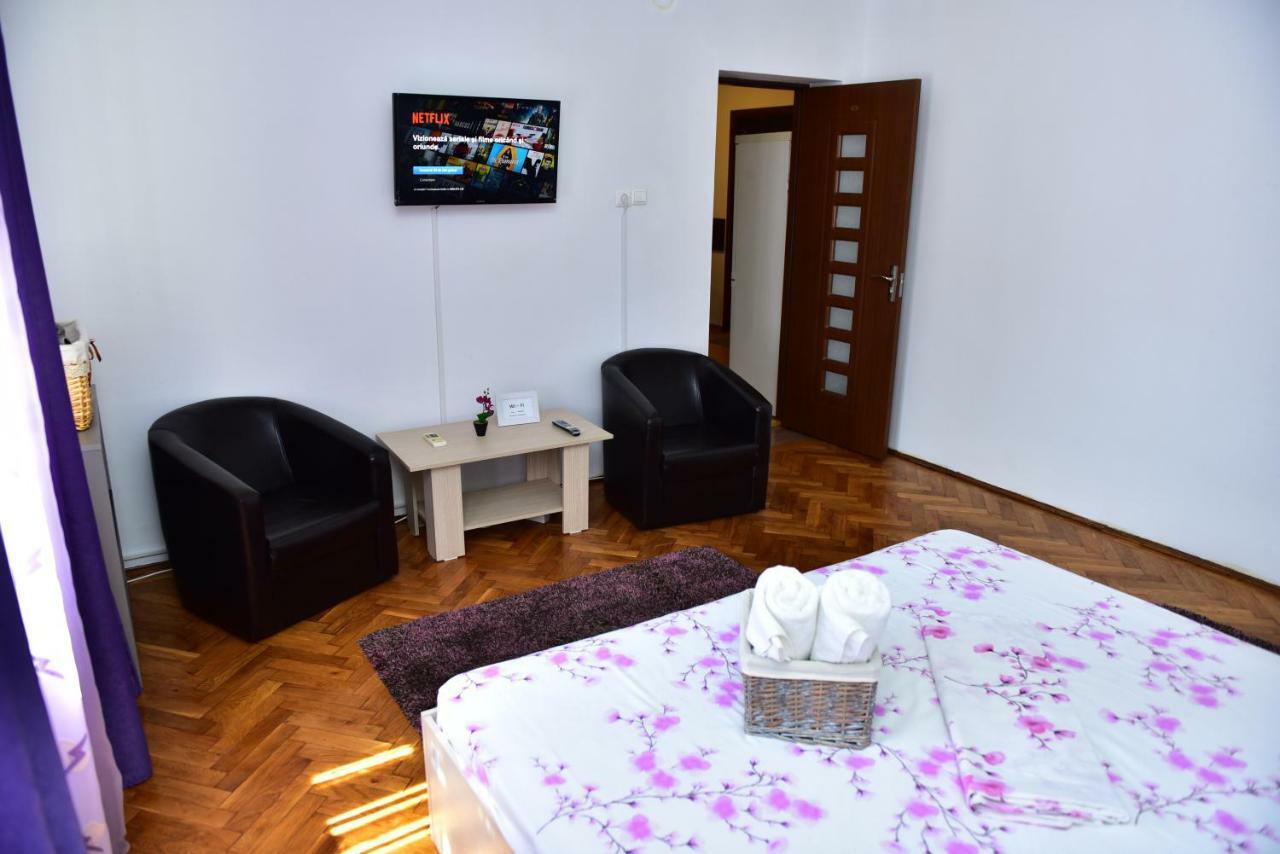 Vila Arjana Orşova Exterior foto