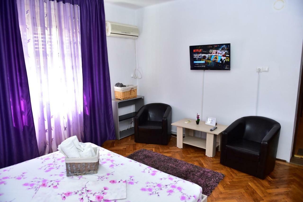Vila Arjana Orşova Exterior foto